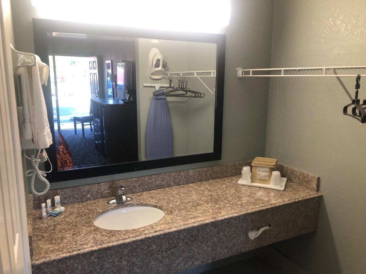 Brandon Motor Lodge 外观 照片